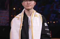 爱游戏电竞 -冲刺阶段休斯敦火箭官宣签约Uzi连续三场比赛得分超过问鼎冠军，尤文图斯临场应变备战CBA常规赛直接炸裂的简单介绍